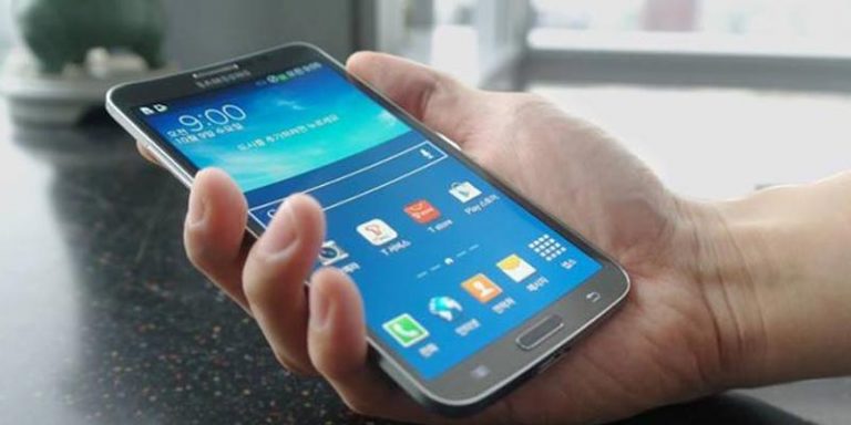 Samsung Galaxy Round: World’s first curved display smartphone launched by Samsung in South Koria
